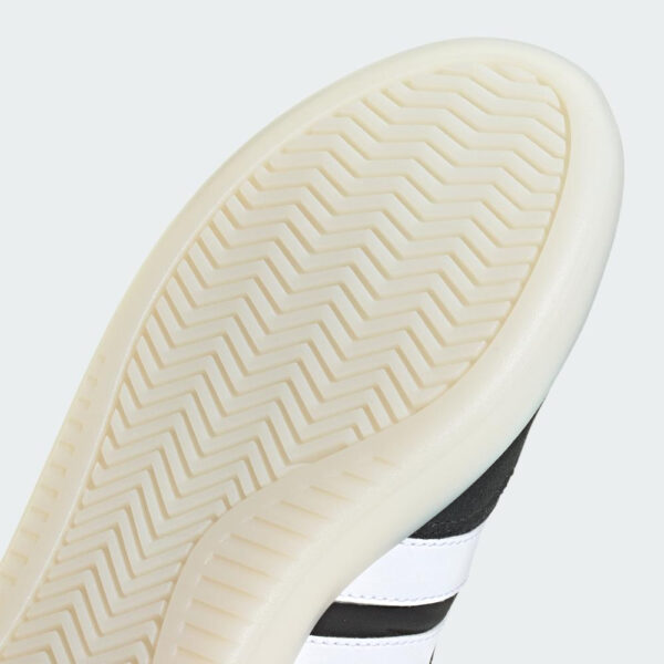 Tênis Barreda Decode Preto adidas - Image 10